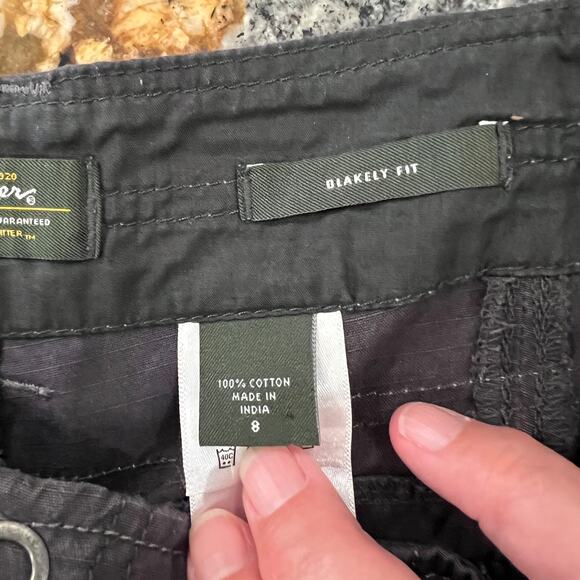 Eddie Bauer Women's Charcoal Gray Blakely Fit Hiking/Walking Shorts - SIZE 8 - Picture 4 of 10